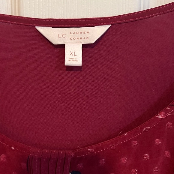 LC Lauren Conrad Sheer Sleeve Floral Blouse Size XL - Picture 2 of 3